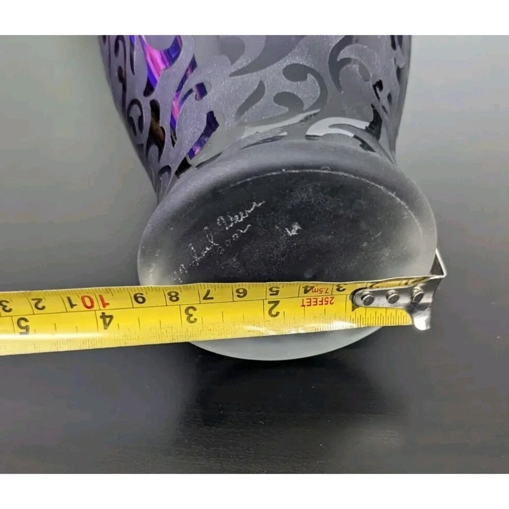 Vtg‎ Michael Weems 2005 Elise Frosted Amethyst Vase Signed & Dated